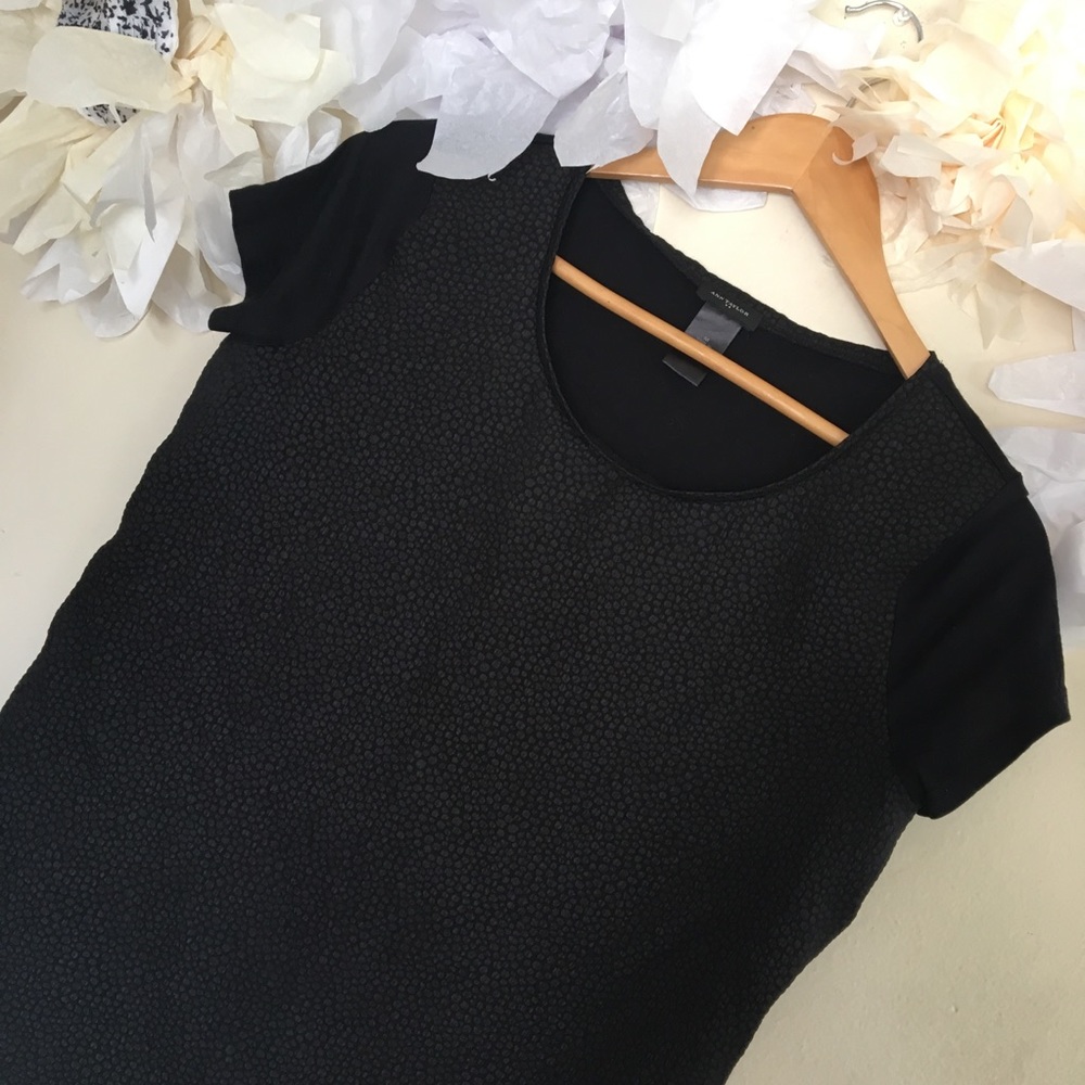 Ann Taylor | Black Textured Career Top | Size M